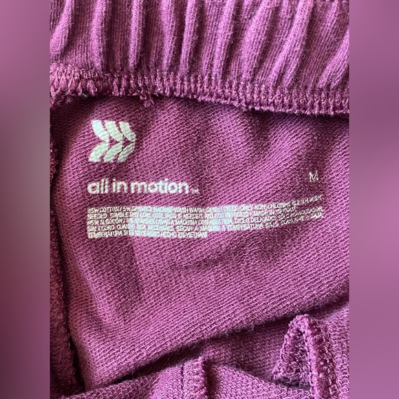 All in Motion Women’s Plum Joggers - Picture 7 of 8